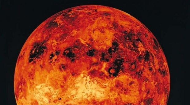 Ученые предположили, что жизнь на Венере следует искать не на поверхности планеты, а на большой высоте в верхних слоях атмосферы