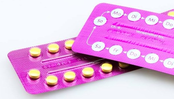 Оральные ДТА противозачаточные таблетки   Противозачаточная таблетка делится на однокомпонентную или мини-таблетку, где единственным компонентом является гестаген, или двухкомпонентную, где лекарство состоит из гестагена и природных эстрогенов или чаще синтетических